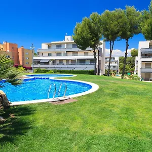  Apartment Uhc Family Complex Spain