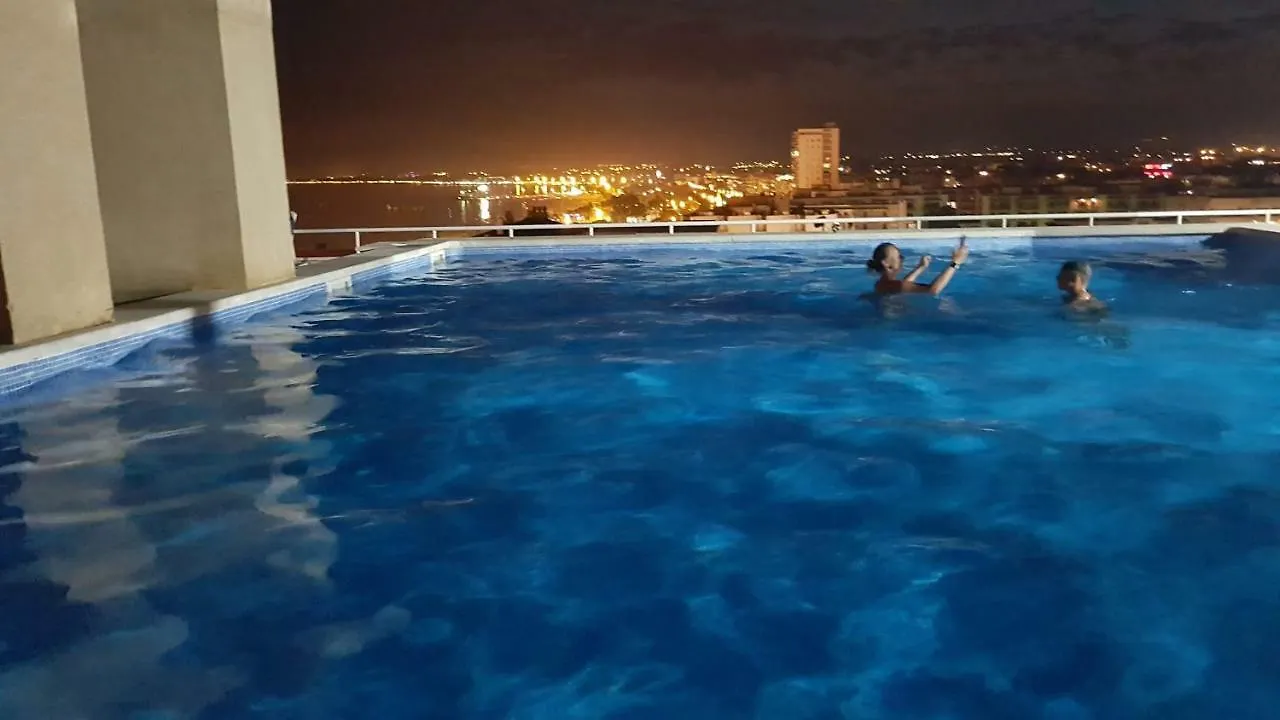 Central Park Salou Vip Apartmán